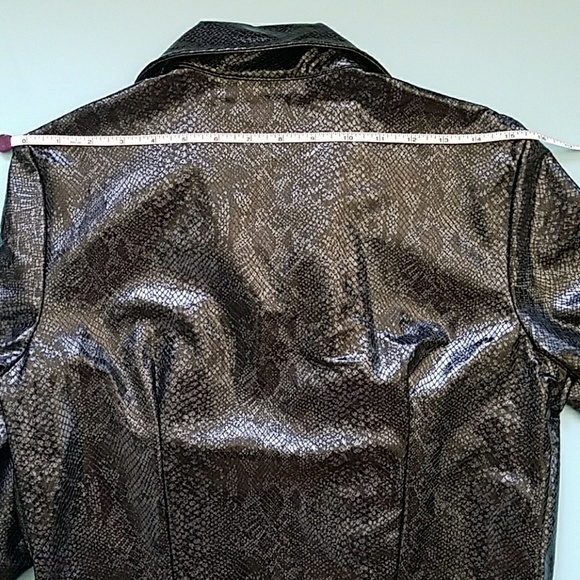 NWT LIGHT WEIGHT MANMADE BLACK JACKET - Picture 8 of 8